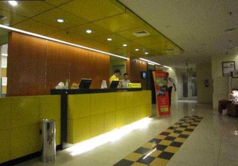 Ibis Budget Jakarta Menteng Exterior photo